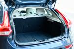 Volvo V40 T3 Momentum 2016 года (JP)